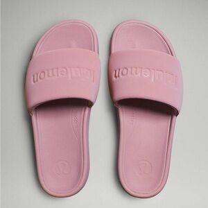 Lululemon Womens Restfeel Slide *Graphic NWOT